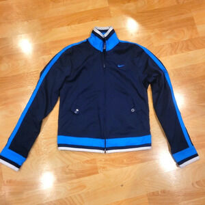 NIKE WOMENS FULL ZIP LIGHT WEIGHT JACKET SIZE SMALL